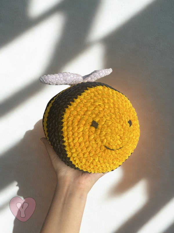 Bee